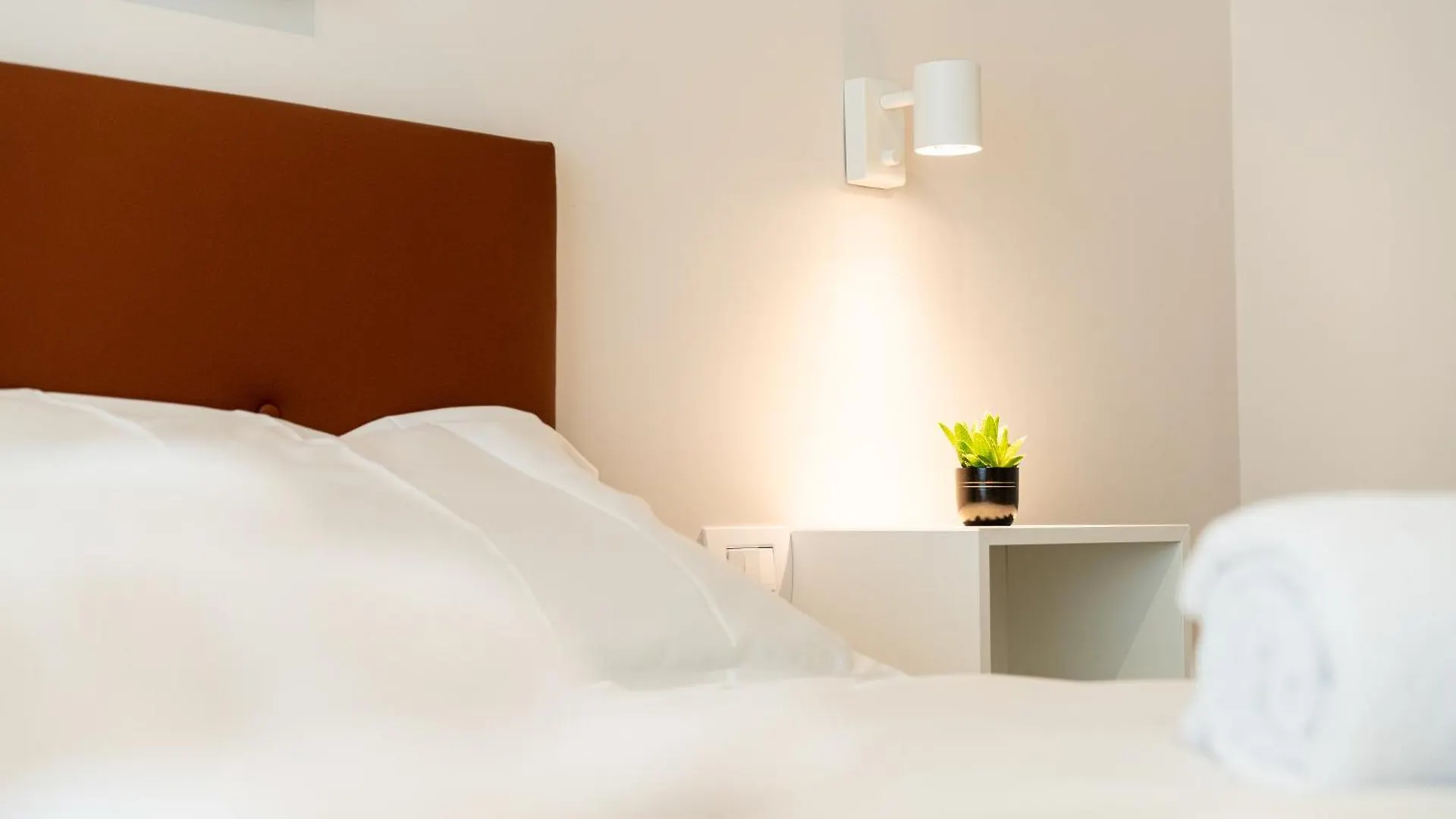 Amendola - Elegant Suite Apartment Bari